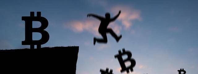 比特币跌破八万，行情大变，抄底机会还是风险？