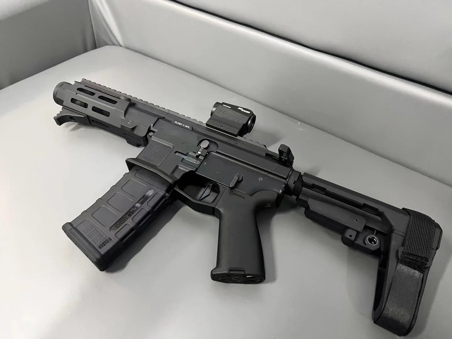 XMEX(小妹儿小二娃最近视频)