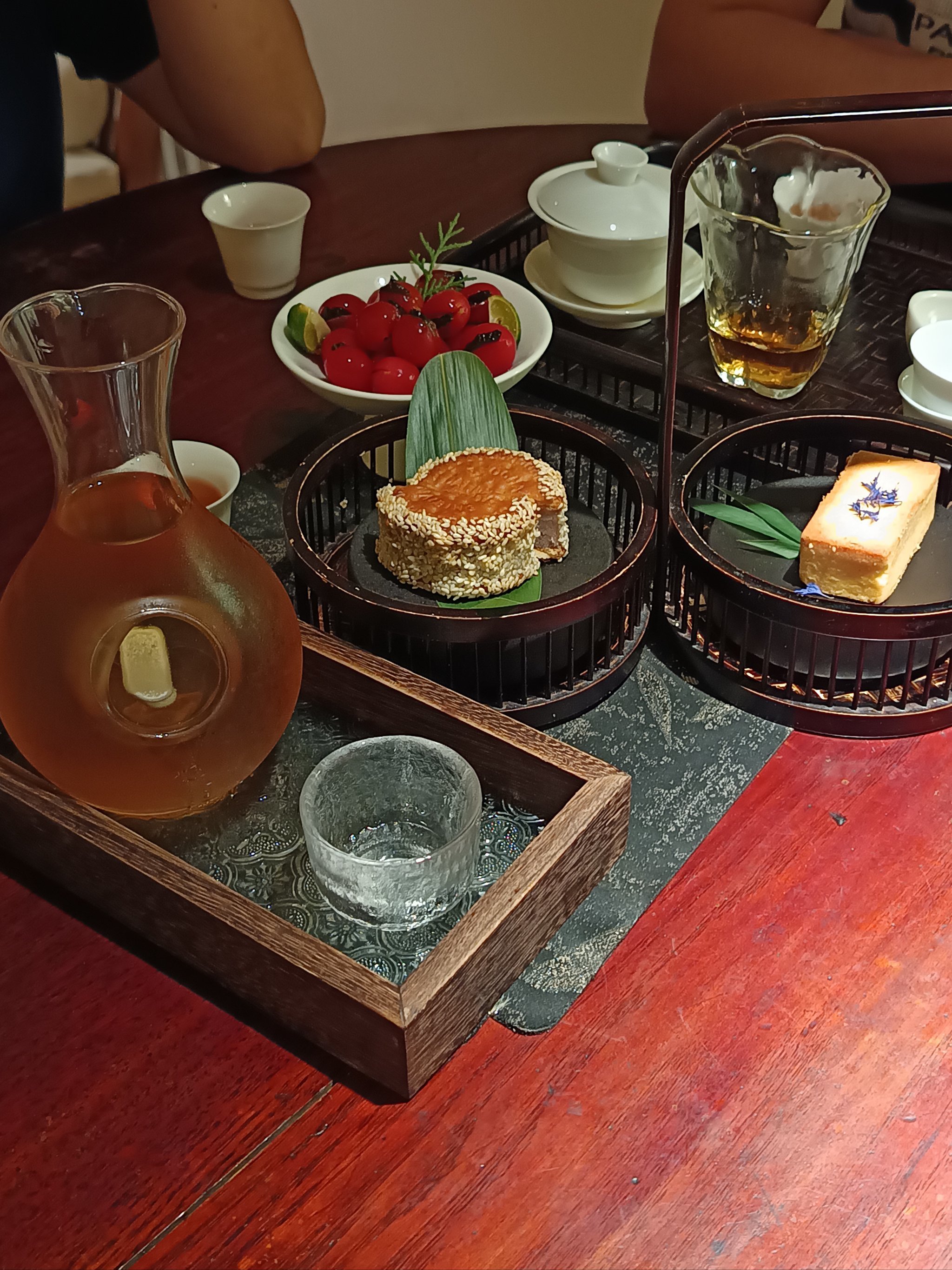 XMEX(胸闷恶心想吐怎么回事)